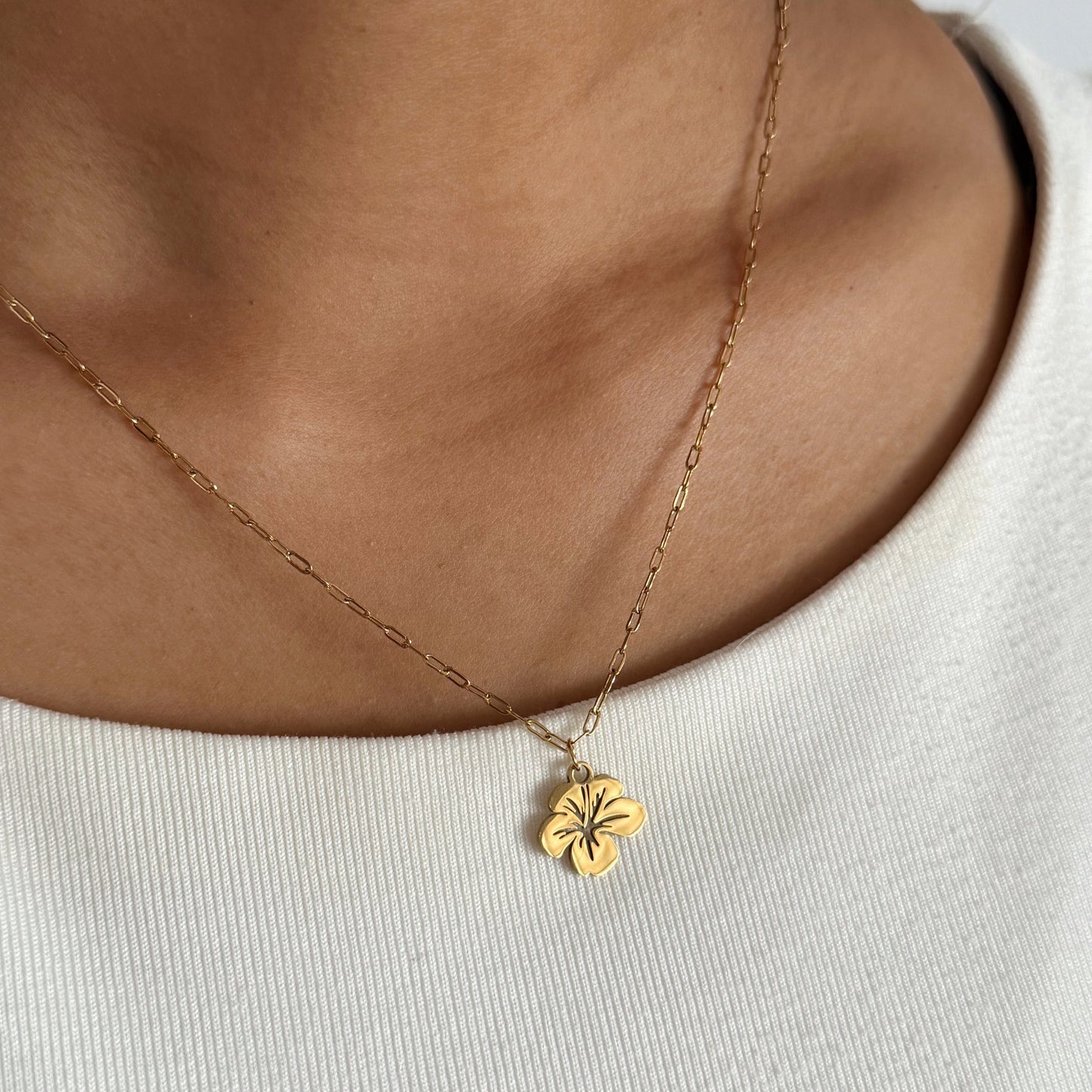 Hibiscus Necklace