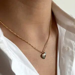 endless love necklace - gato