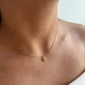 Sara Necklace