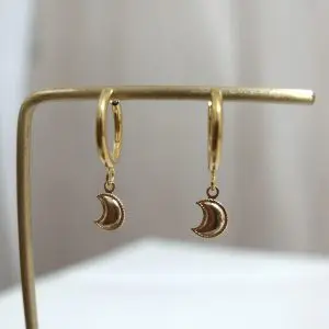 Media luna hoops